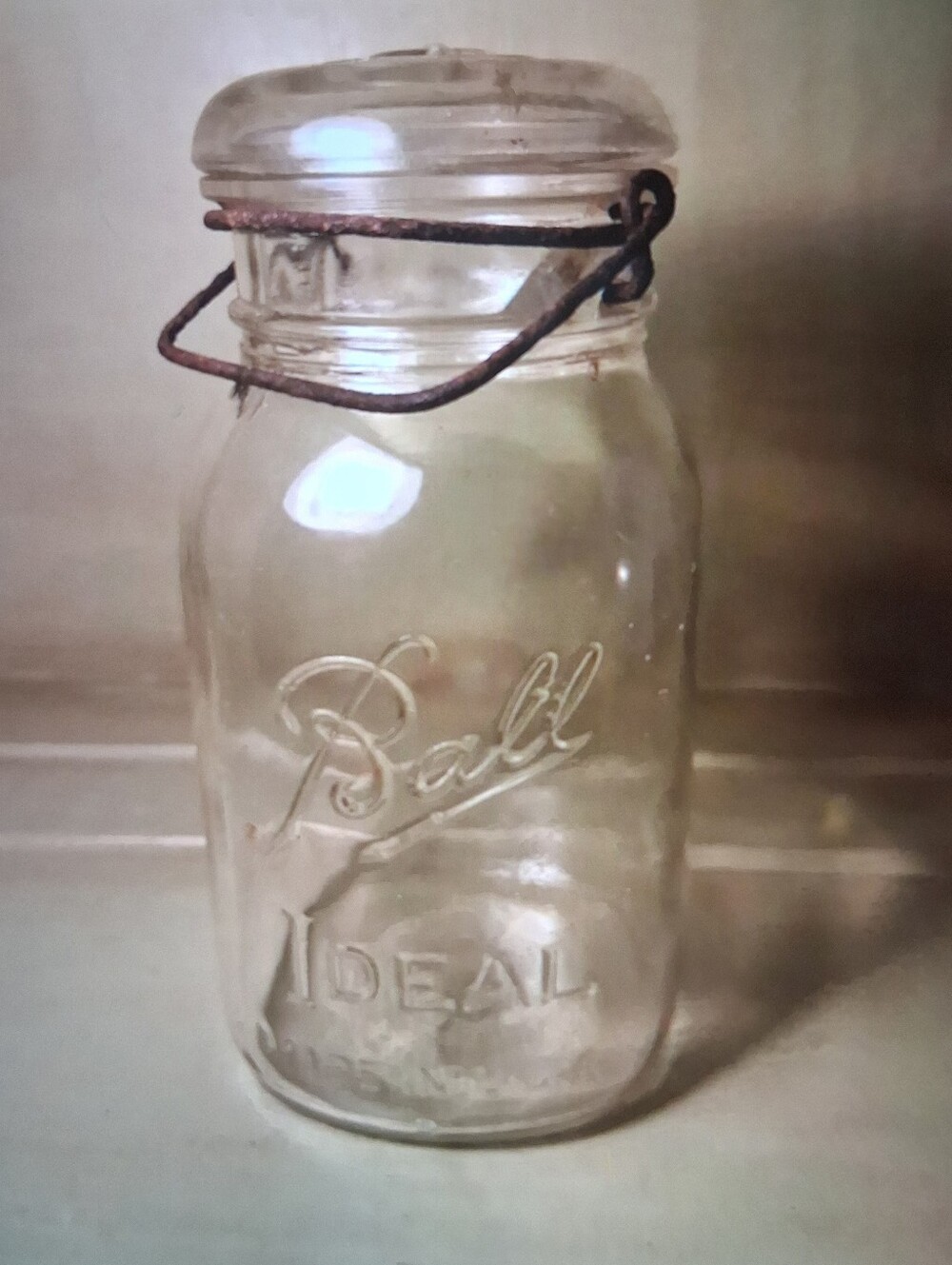 Vintage Ball Ideal Glass Mason Jar With Lid